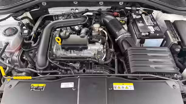 VOLKSWAGEN T-ROC 15 / 33