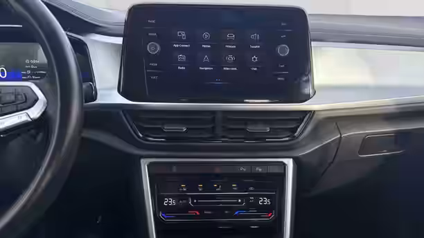 VOLKSWAGEN T-ROC 11 / 33