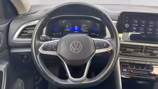 VOLKSWAGEN T-ROC 22 / 33