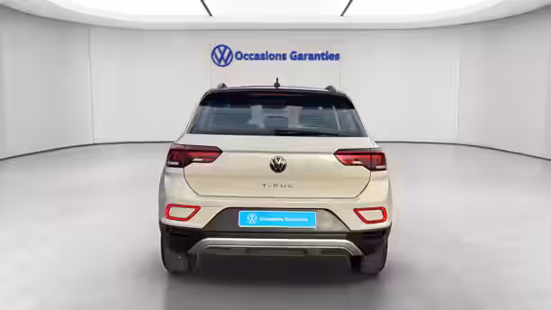 VOLKSWAGEN T-ROC 4 / 33