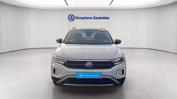 VOLKSWAGEN T-ROC 8 / 33