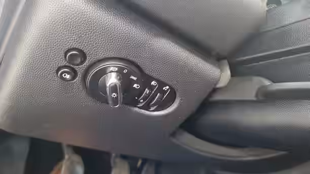 MINI HATCH 5 PORTES F55 LCI 20 / 23