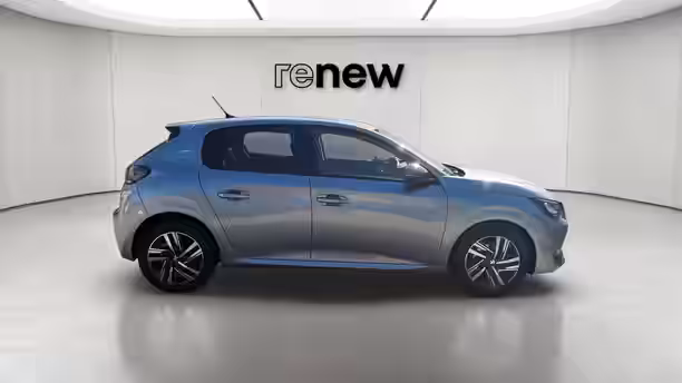 PEUGEOT 208 6 / 25