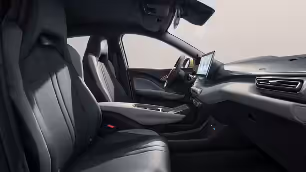 BYD DOLPHIN SURF 7 / 8