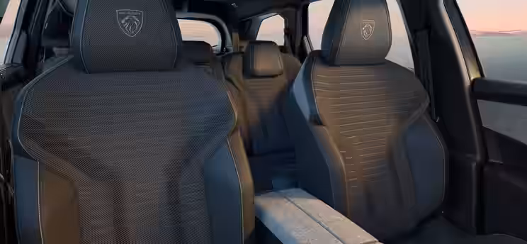 PEUGEOT 5008 10 / 10