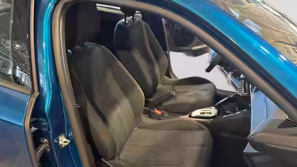 PEUGEOT 2008 30 / 30
