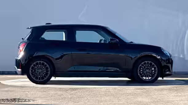 MINI COOPER ELECTRIC J01 6 / 30