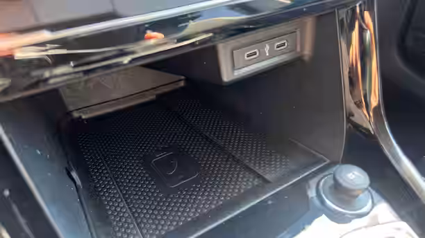 VOLKSWAGEN T-CROSS 36 / 37