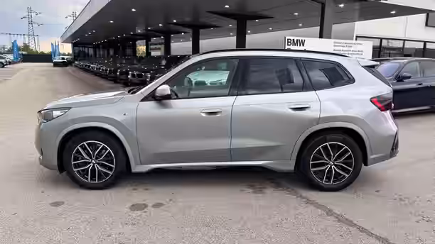 BMW X1 U11 2 / 33