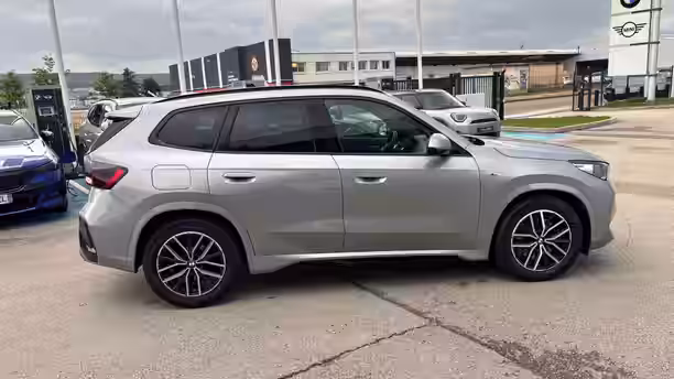 BMW X1 U11 6 / 33