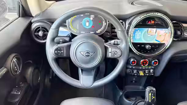 MINI HATCH 3 PORTES ELECTRIC F56 BEV LCI 15 / 31