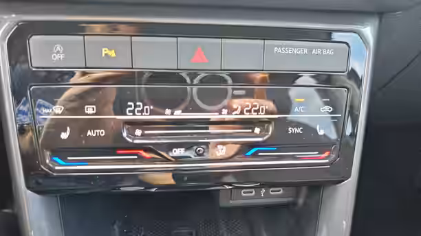 VOLKSWAGEN T-CROSS 31 / 31