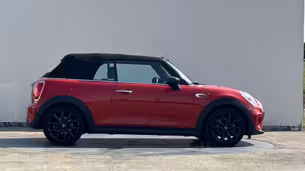MINI CABRIOLET F57 LCI 25 / 34