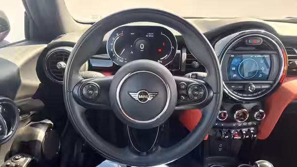 MINI CABRIOLET F57 LCI 17 / 34
