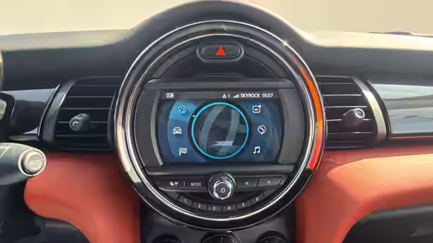 MINI CABRIOLET F57 LCI 33 / 34