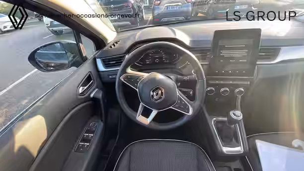 RENAULT CAPTUR 9 / 17