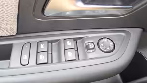 CITROEN C4 22 / 36