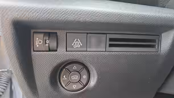 CITROEN C4 15 / 36