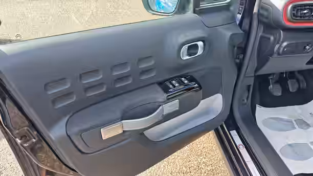 CITROEN C3 28 / 31