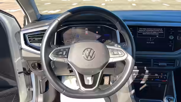 VOLKSWAGEN POLO 10 / 31