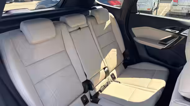 BMW X1 U11 26 / 32