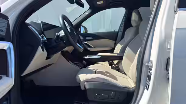 BMW X1 U11 22 / 32