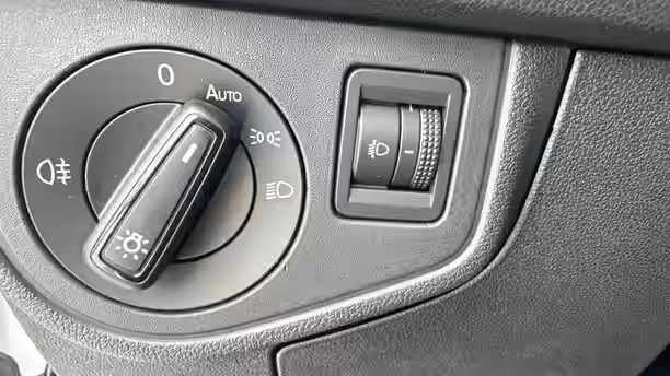 VOLKSWAGEN POLO 17 / 17