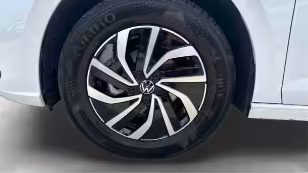 VOLKSWAGEN POLO 13 / 17