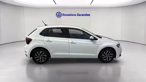 VOLKSWAGEN POLO 6 / 17