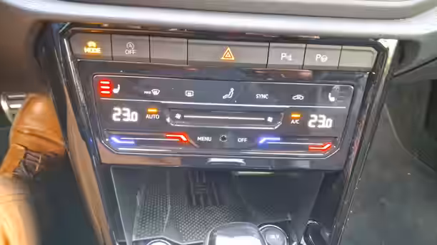 VOLKSWAGEN T-ROC CABRIOLET 17 / 17
