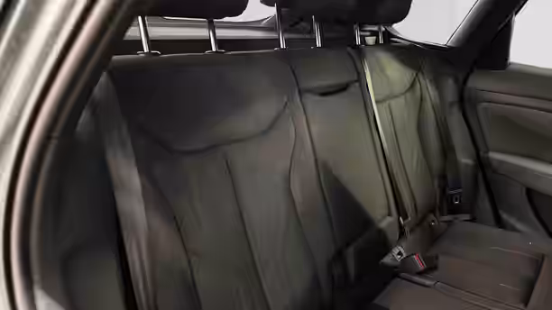 AUDI Q3 23 / 25