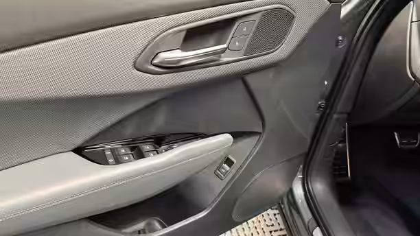 AUDI Q3 16 / 25