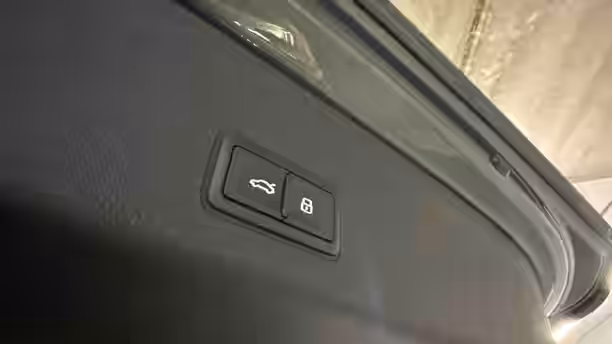 AUDI Q3 15 / 25