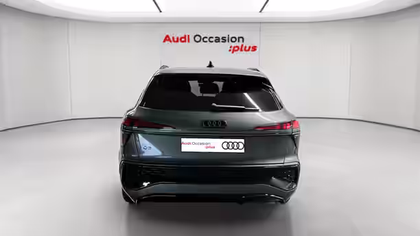 AUDI Q3 4 / 25