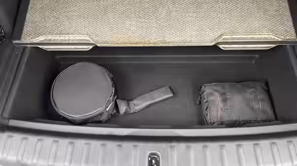 BMW X1 U11 17 / 27