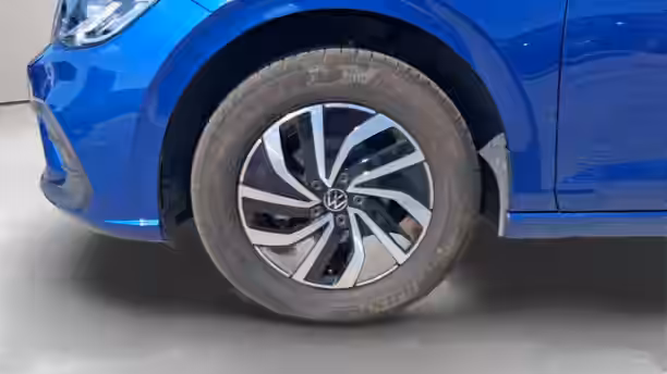 VOLKSWAGEN POLO 14 / 17