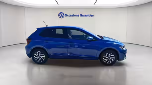 VOLKSWAGEN POLO 6 / 17