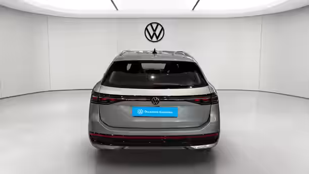VOLKSWAGEN PASSAT 4 / 23