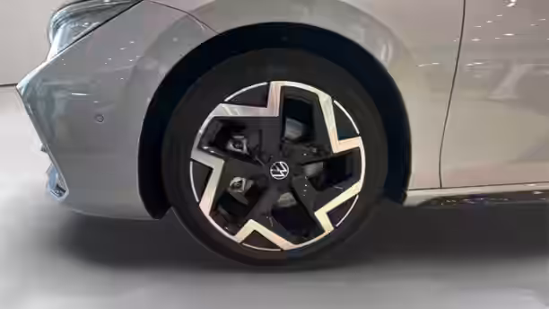 VOLKSWAGEN PASSAT 14 / 23