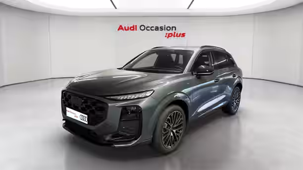 AUDI Q3 1 / 25