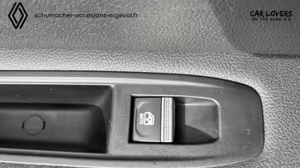 RENAULT MEGANE E-TECH 23 / 33