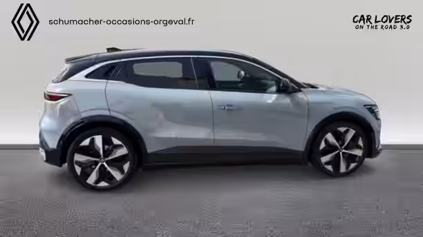 RENAULT MEGANE E-TECH 7 / 33