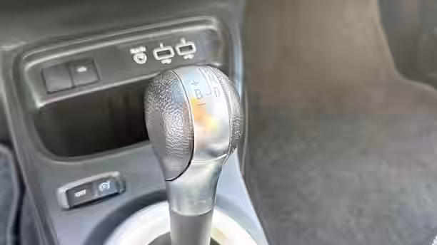 RENAULT TWINGO E-TECH ELECTRIQUE 18 / 23