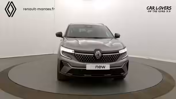RENAULT AUSTRAL 28 / 35