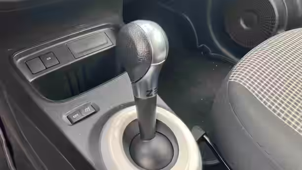 RENAULT TWINGO E-TECH ELECTRIQUE 16 / 21