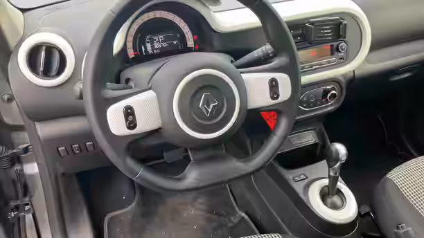 RENAULT TWINGO E-TECH ELECTRIQUE 10 / 21
