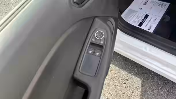 RENAULT CLIO V 20 / 22