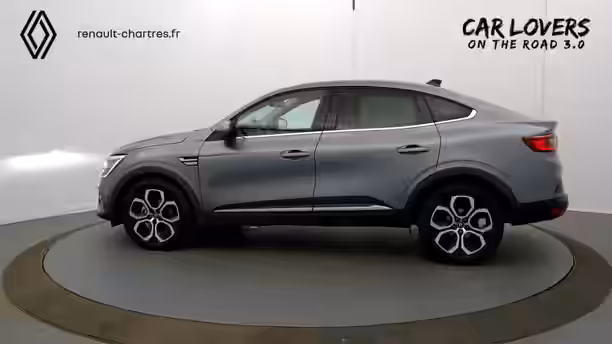 RENAULT ARKANA 29 / 33