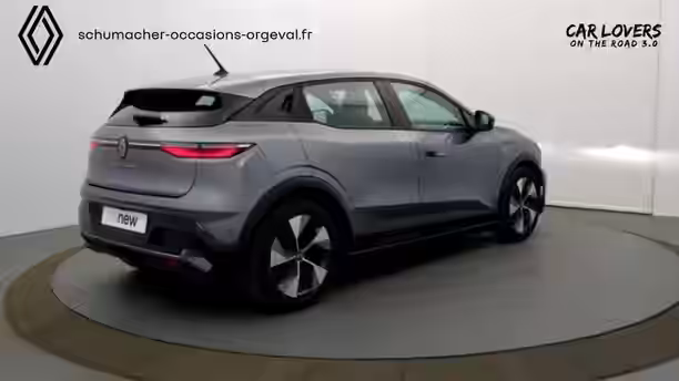 RENAULT MEGANE E-TECH 21 / 26