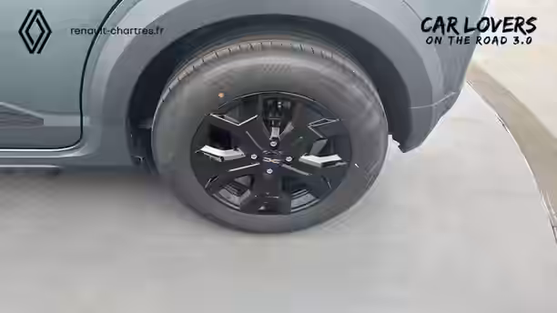DACIA SANDERO 10 / 34